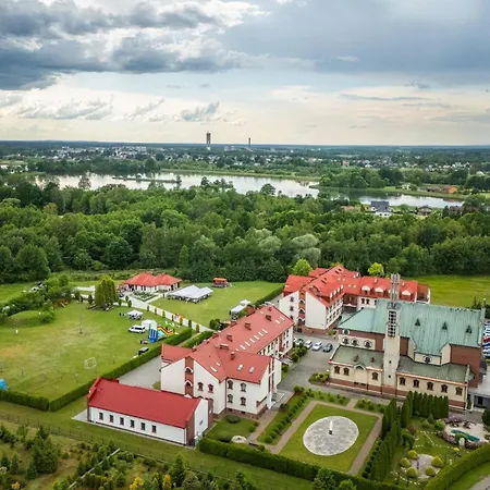 Проживання в сім'ї Kolbe House